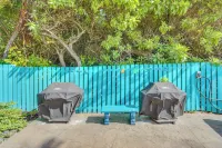 1 Mi to Magic Sands: Waterfront Big Island Condo - 3-Star