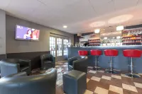 TheOriginals City, Hôtel Restaurant l'Ormichal Dijon Sud - Quầy bar