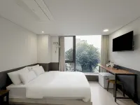 The Stay Korea Hotels near Gallery All