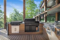 Lake Views, Big Deck, Hot Tub, Fire Pit, Game Room - 4-Star