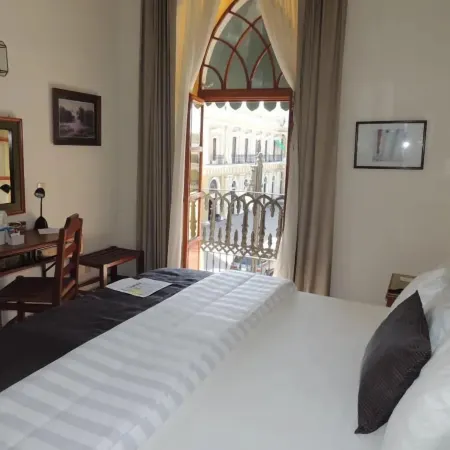 Hotel Concierge Plaza Colima
