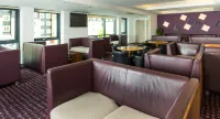 Holiday Inn Express HEMEL HEMPSTEAD by IHG - breakfast