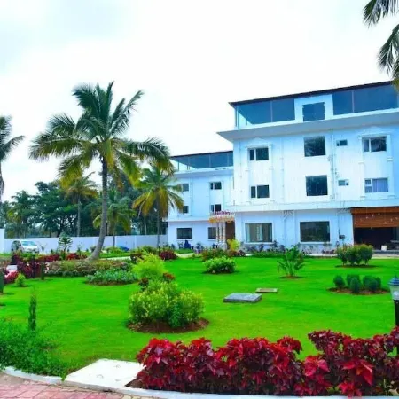 HM Resort