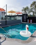 Le Parc at Melrose - Kolam Atas Bumbung