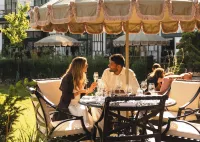 Rox Resort - servizio colazione