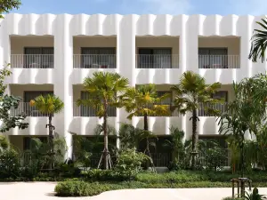 The Standard, Pattaya Na Jomtien