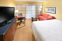 Courtyard Dallas Plano in Legacy Park - Balkoner