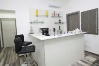 นาโปลี จัตุรัสการิบัลดิ - ที่มีบาร์