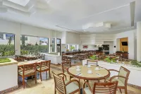 Fiesta Inn Express Chihuahua - พร้อมระเบียง