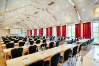 Welcome Hotel Residenzschloss Bamberg - parking