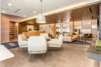 Fairfield by Marriott Inn & Suites Dallas Arlington South - مسبح