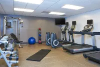 DoubleTree by Hilton Fresno Convention Center - Gym