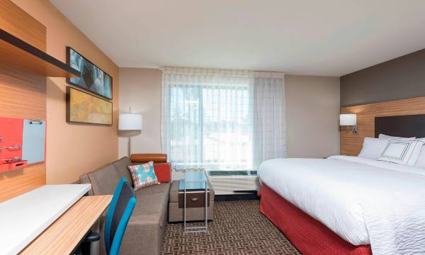 TownePlace Suites Mansfield Ontario