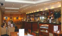 Pentland Hotel - bar