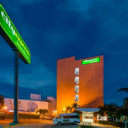 City Express Junior by Marriott Ciudad Del Carmen