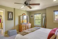 'Bozeman Getaway' w/ Mountain Views, Near Downtown - Apartments