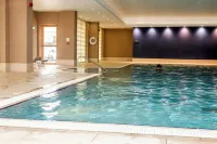 East Sussex National Hotel, Golf Resort & Spa - piscina