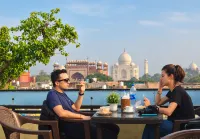 Hotel Kamal Nearest to Taj Mahal - 2-Star