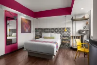 Hotel Estancias VIVE MX Cuauhtemoc, Trademark by Wyndham - 2-Star