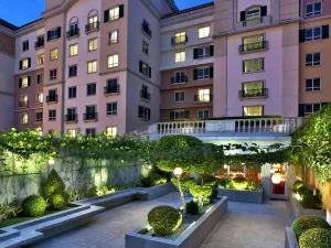 Manila Marriott Hotel at Newport World Resorts
