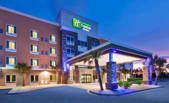 Holiday Inn Express & Suites Southport - Oak Island Area