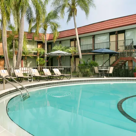 Days Inn by Wyndham Clearwater/Gulf to Bay