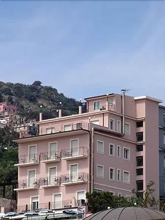 Hotel Baia Azzurra