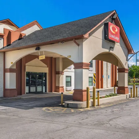 Econo Lodge at Six Flags Отели рядом с достопримечательностью «Станция метро "Гамильтон Э. Холмс"»