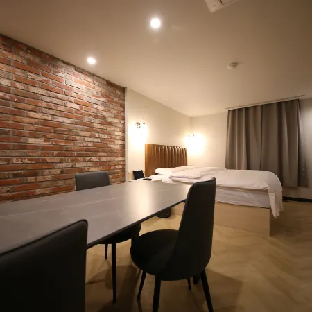 25 Hotel