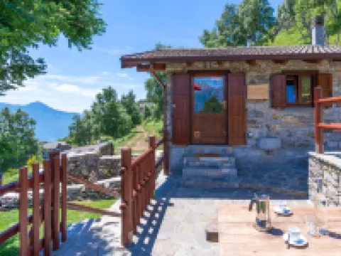 La Tana del Lupo Hotels in Sorico