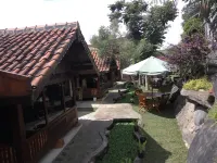 Hawadesa Villa & Cottage Hotel a Ciwaruga