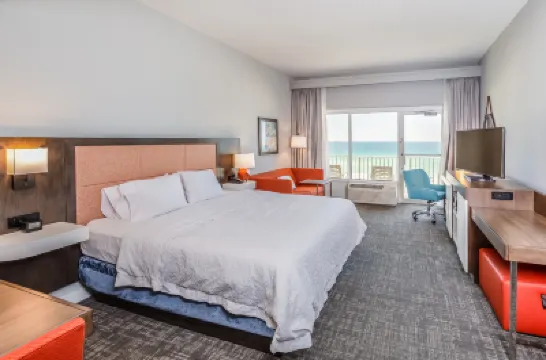 Hampton Inn Pensacola Beach Hotels near Pensacola Beach Gulf Pier
