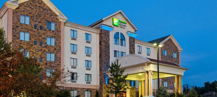 Holiday Inn Express & Suites KINGSPORT-MEADOWVIEW I-26 by IHG Ξενοδοχεία στην πόλη Sullivan County