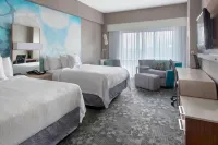 Courtyard Newark Elizabeth Hotels near TUMI Outlet Store - The Mills at Jersey Gardens