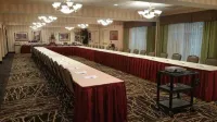 Holiday Inn Express & Suites Youngstown N (Warren/Niles) 나일스 호텔
