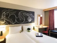Ibis Besançon Centre la City Hotels in Larnod