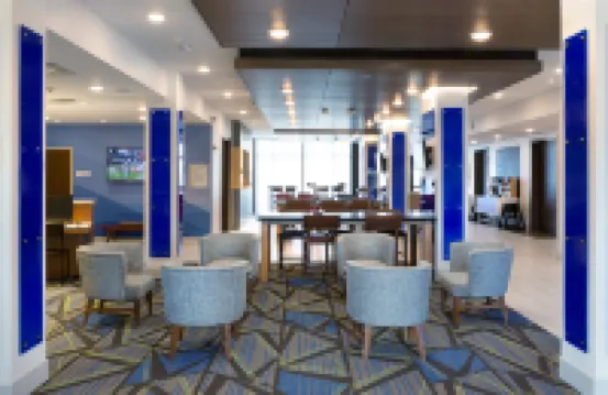 Holiday Inn Express & Suites WENTZVILLE ST LOUIS WEST by IHG