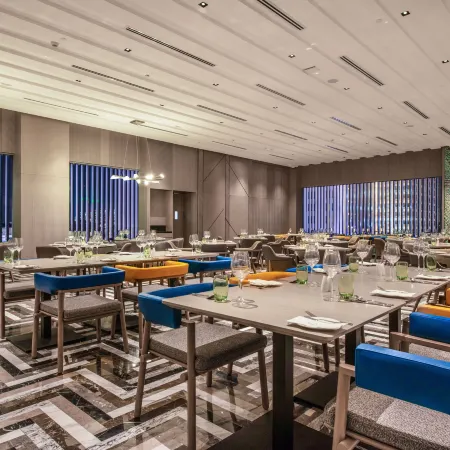 Holiday Inn JOHOR BAHRU CITY CENTRE by IHG Отели рядом с достопримечательностью «Торговый центр JB City Square»