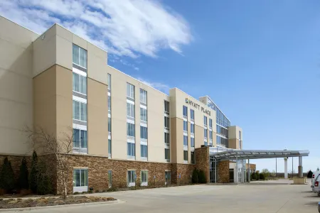 Hyatt Place Grand Rapids South Отели рядом с достопримечательностью «Парк Лемери»