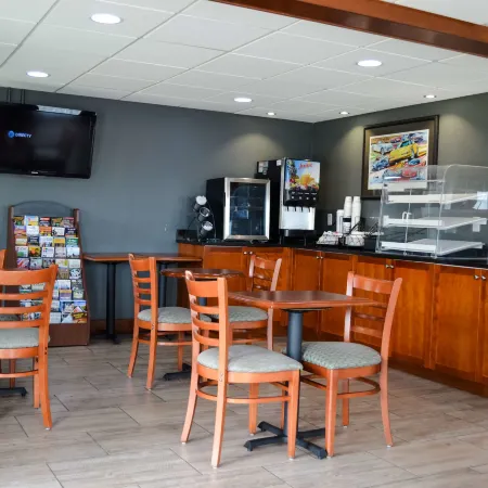SureStay Hotel by Best Western Bowling Green North