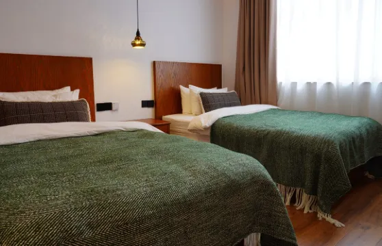 達日昂欽酒店民宿（建設路分店）