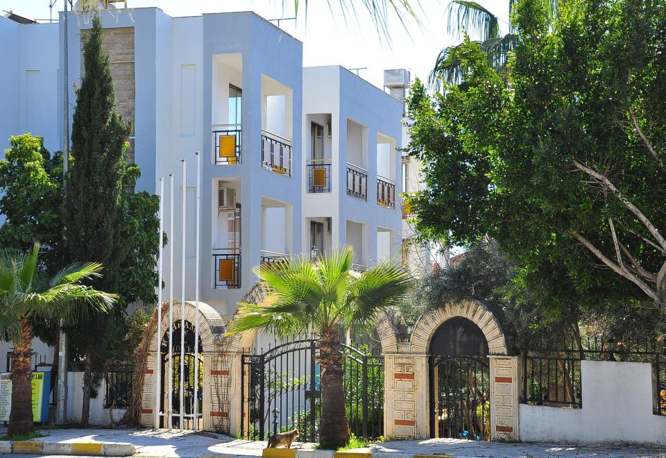 hotel overview picture