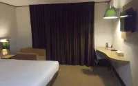 Grand Tembaga Hotel Các khách sạn ở Timika