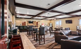 Cobblestone Inn & Suites - Yuma