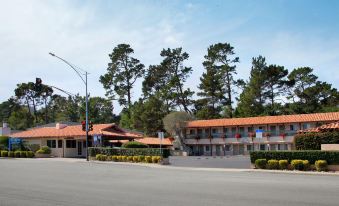 Days Inn by Wyndham Monterey-Fisherman's Wharf Aquarium