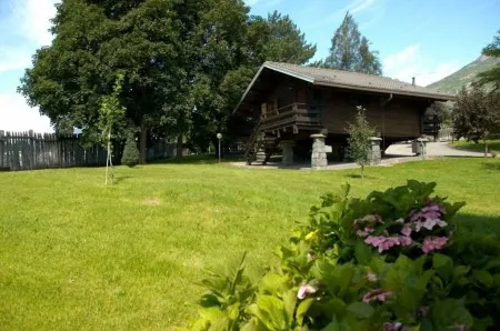 Hotel Village Отели в г. Chef-Lieu