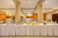 Alma Del Lago Suites & Spa - พร้อมอาหารเช้า