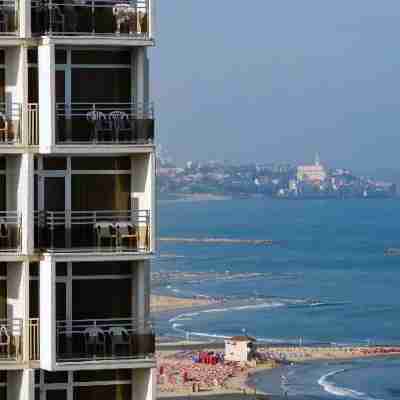 Renaissance Tel Aviv Hotel Hotel Exterior