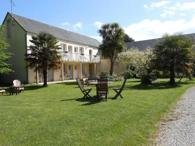 La Demeure du Perron Hotels in Saint-Vaast-la-Hougue