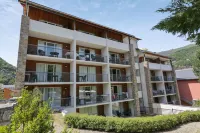 Résidence Pierre & Vacances les Trois Domaines Hotels near Ax les Thermes